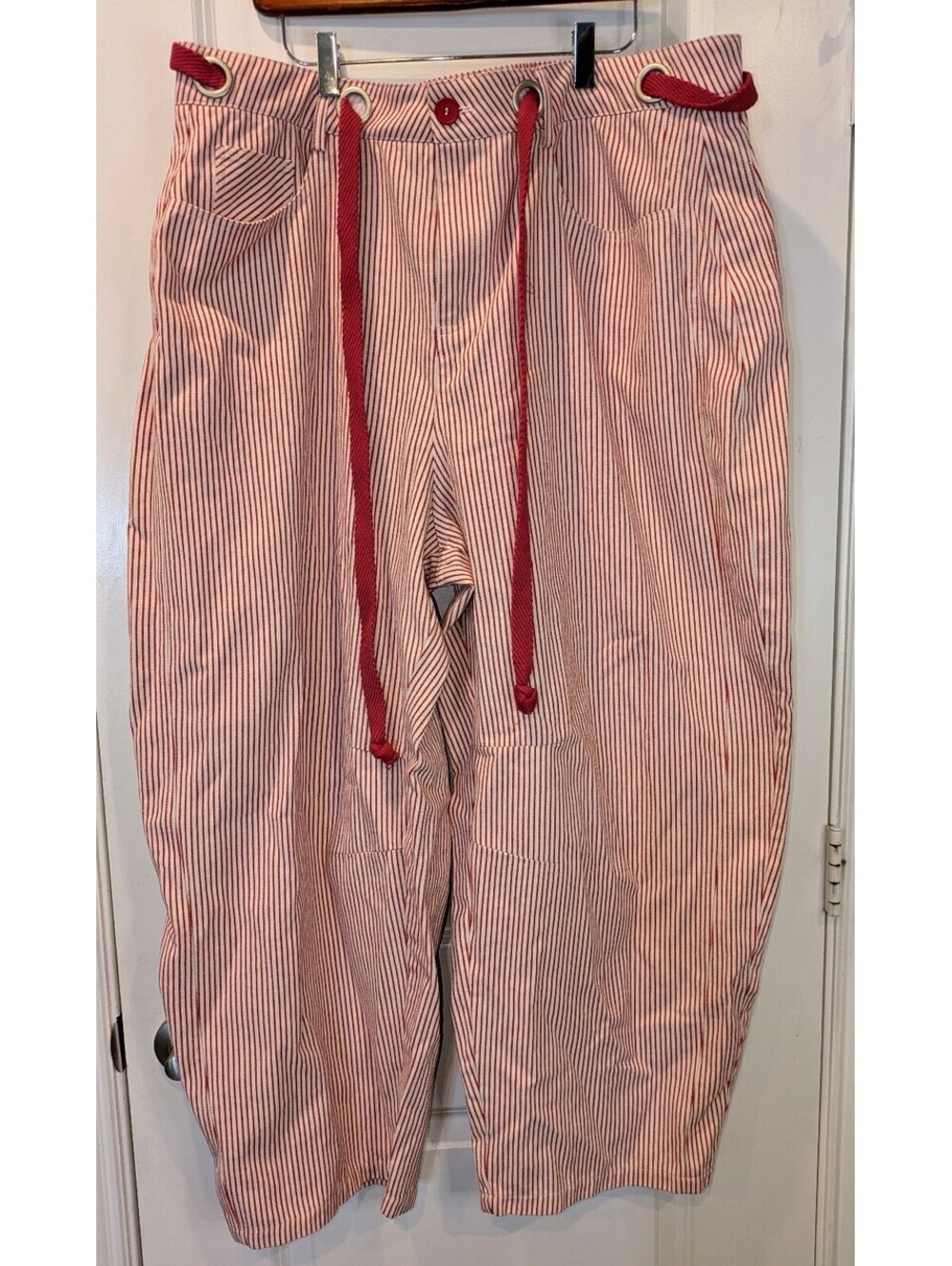Cider 2XL Red Stripe Cropped Barrel Pants Rope Belt Grommet Artsy